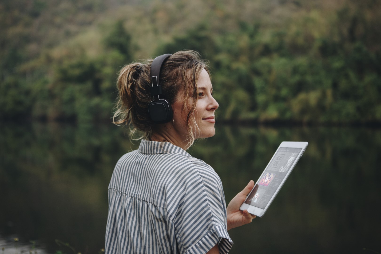 Water listening. The nature of Listening. Listen to nature.